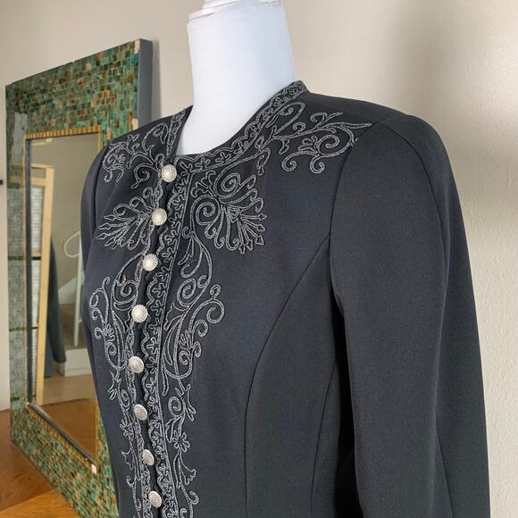 Vintage Marie St. Claire Size 6 Embroidered Blazer Jacket Black Whimsygoth - Picture 3 of 13